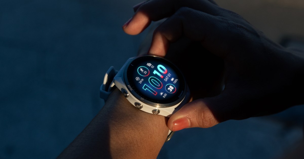 Best Buy just slashed 0 off this Garmin Forerunner fitness watch