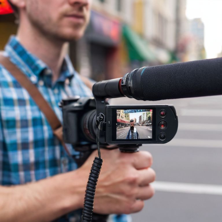 Shotgun vs Lavalier Microphones for Vlogging