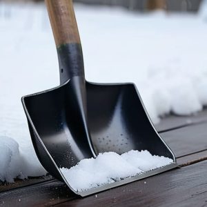 Don’t Get Stuck With a Plastic Piece of Junk: Here Is How to Judge a Snow Shovel Before Buying So It Actually Survives a Real Winter.