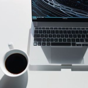 Is Your Simple Life Sabotaging Your Progress? What Minimalism Actually Costs You in Data and Performance.